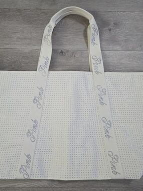 2025 VS Pink Winter White Silver Bling Large Tote